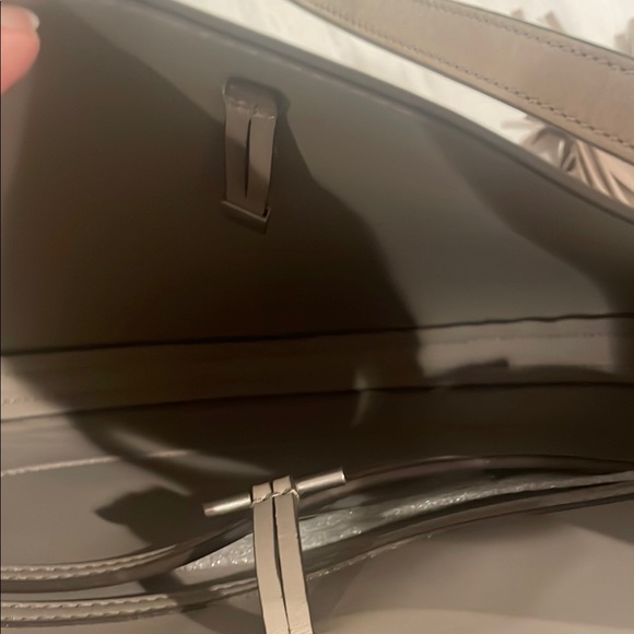 Tory Burch Fringe Crossbody Bag OFFERS WELCOME 💕 - Picture 4 of 6